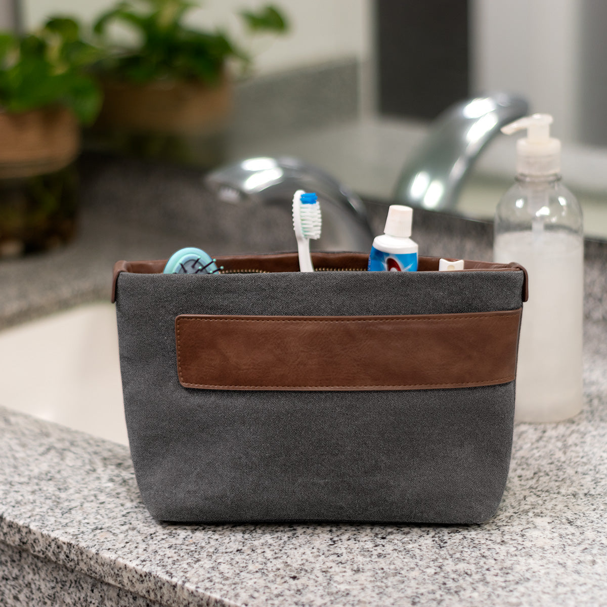 NECESER TROUSSE